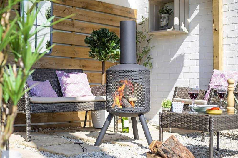 Dangrill Laužavietė su Kaminu 114 cm – Metalinis Lauko Židinys Sodui ir Terasai