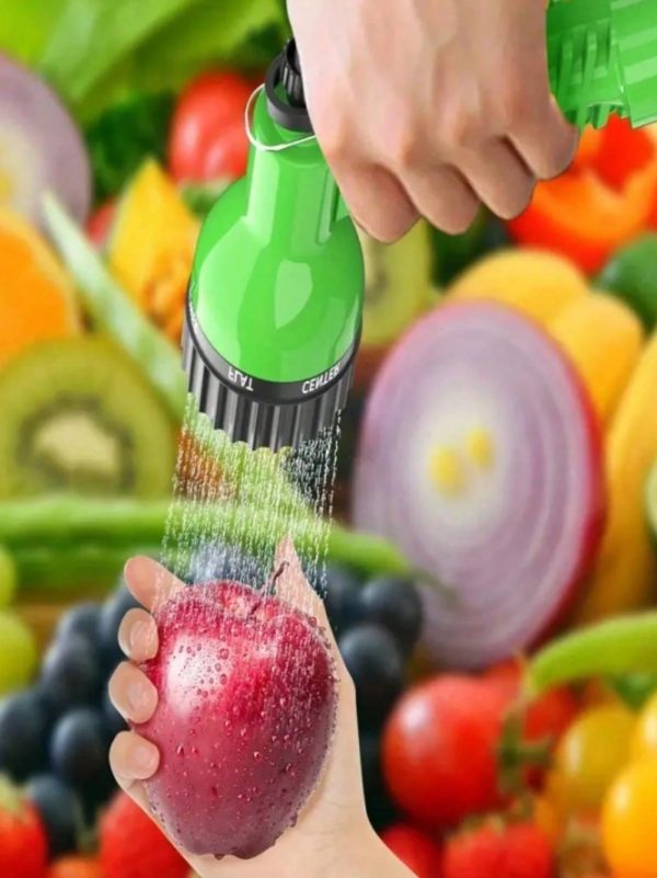 Reguliuojama sodo laistymo žarna su purškimo pistoletu